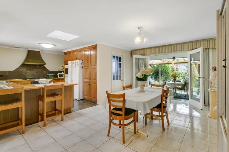 Fifth view of Homely house listing, 8 Ryder Court, Frankston VIC 3199