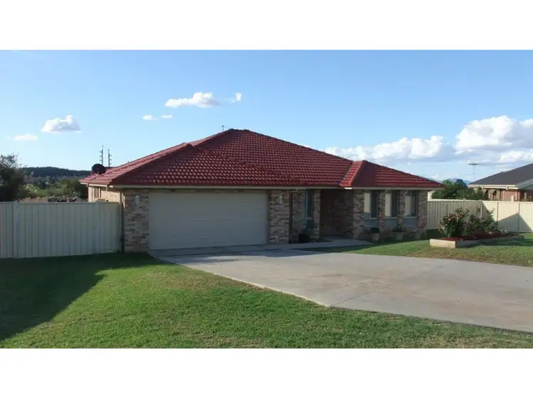 6 Waratah Close, Gunnedah NSW 2380