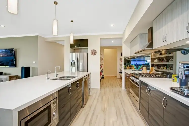 Fifth view of Homely house listing, 10 Arrowtail Street, Chisholm NSW 2322
