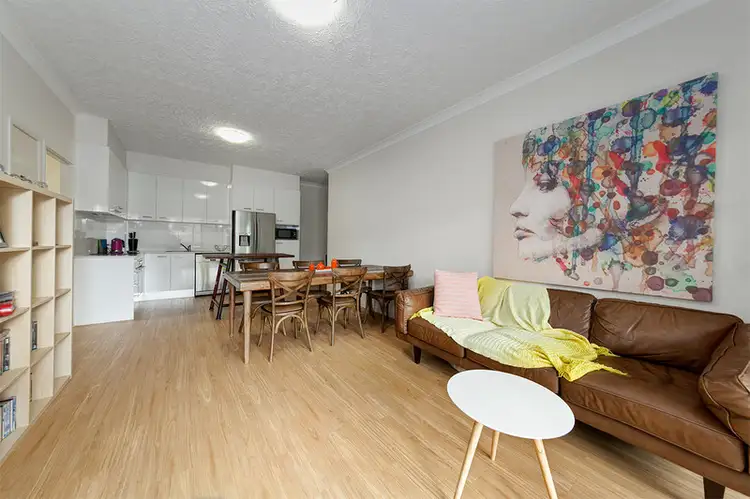 7/11 Lyons Terrace, Windsor QLD 4030