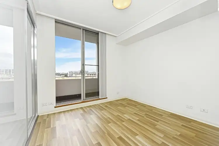 Sixth view of Homely apartment listing, 682/4 The Crescent, Wentworth Point NSW 2127