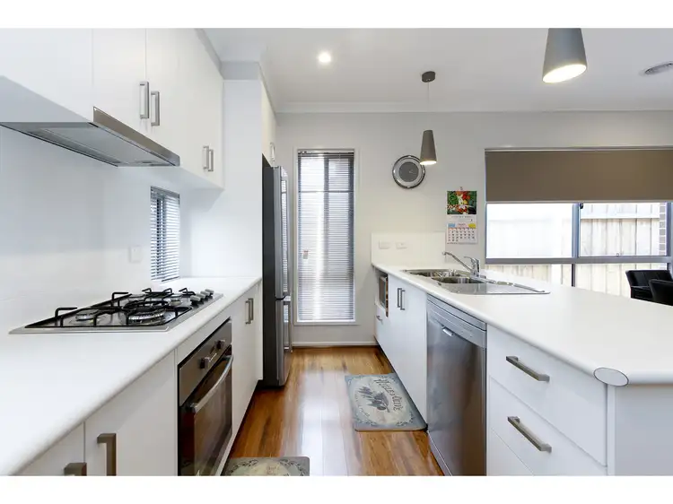 Fifth view of Homely townhouse listing, 2/20-22 Darling Street, Sale VIC 3850