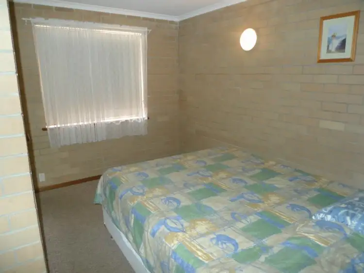 Sixth view of Homely semi-detached listing, 1D Castletown Quays, Castletown WA 6450