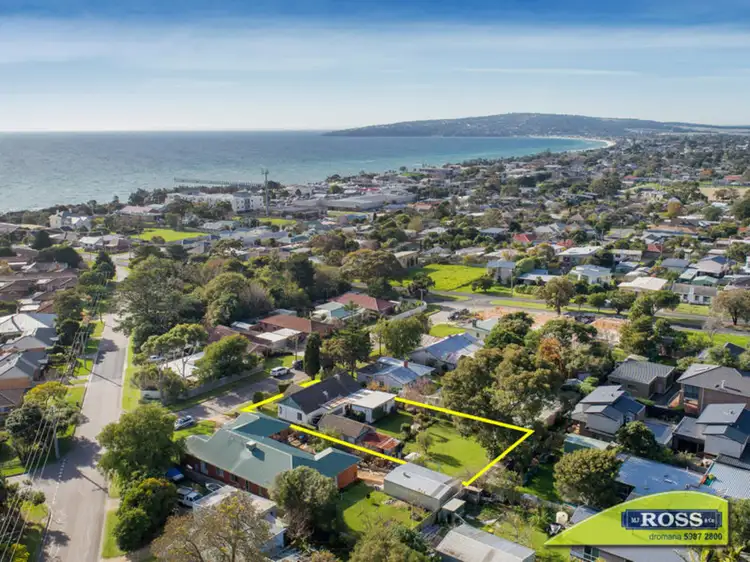 9 George Street, Dromana VIC 3936