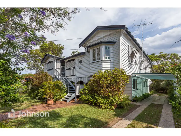 12 Waterview Avenue, Wynnum QLD 4178
