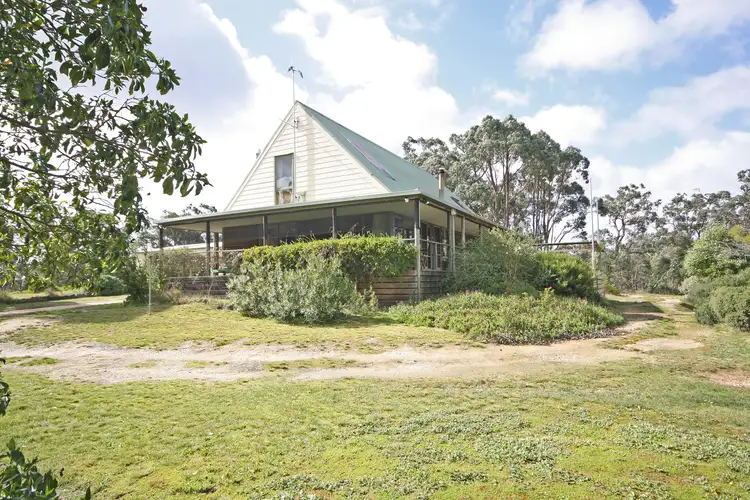 69 Sells Road, Piggoreet VIC 3351