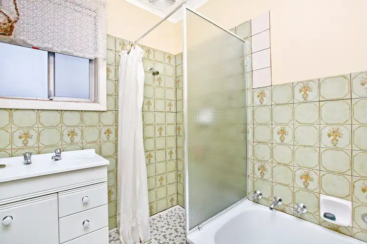 Fifth view of Homely house listing, 18 Oliver Street, Christie Downs SA 5164