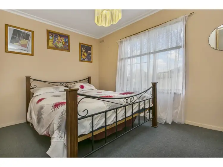 Seventh view of Homely house listing, 24 Edwin Street, North Bendigo VIC 3550
