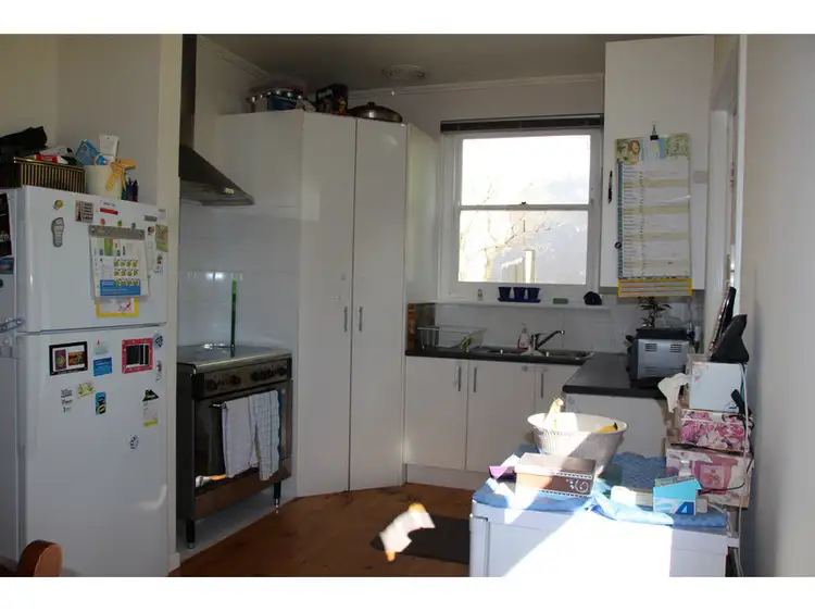 Fifth view of Homely house listing, 10 Holder Street, Mount Gambier SA 5290