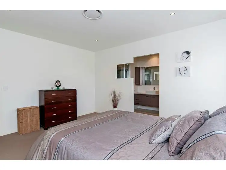 Sixth view of Homely house listing, 20 Shamrock Court, Chuwar QLD 4306