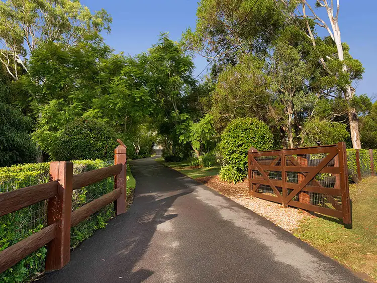 45 Townsend Road, Ocean View QLD 4521