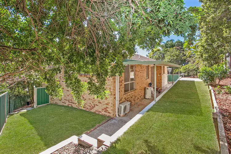 Main view of Homely house listing, 2/16 Lauder Court, Highland Park QLD 4211