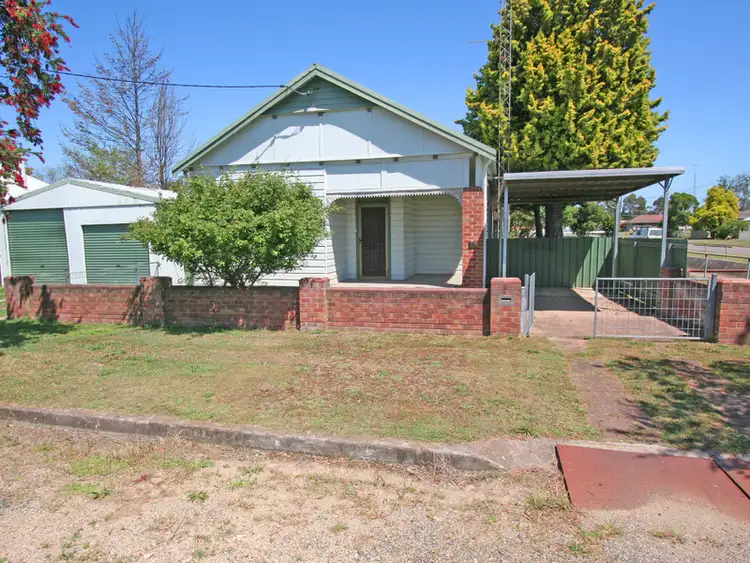 37 Edgeworth Street, Cessnock NSW 2325