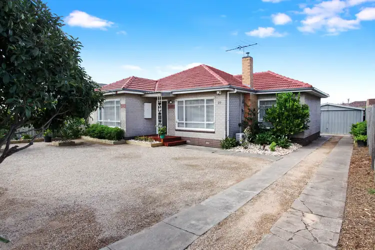 39 Ferndale Road, Sunshine North VIC 3020