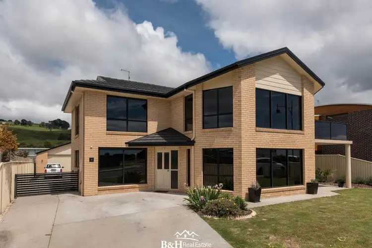 22 Oceanside Boulevard, Sulphur Creek TAS 7316