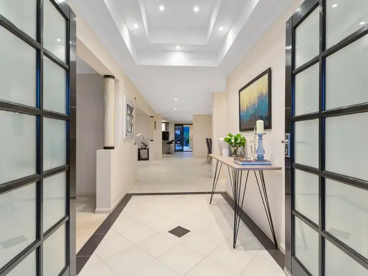 Second view of Homely house listing, 6 Redland Close, Kuraby QLD 4112