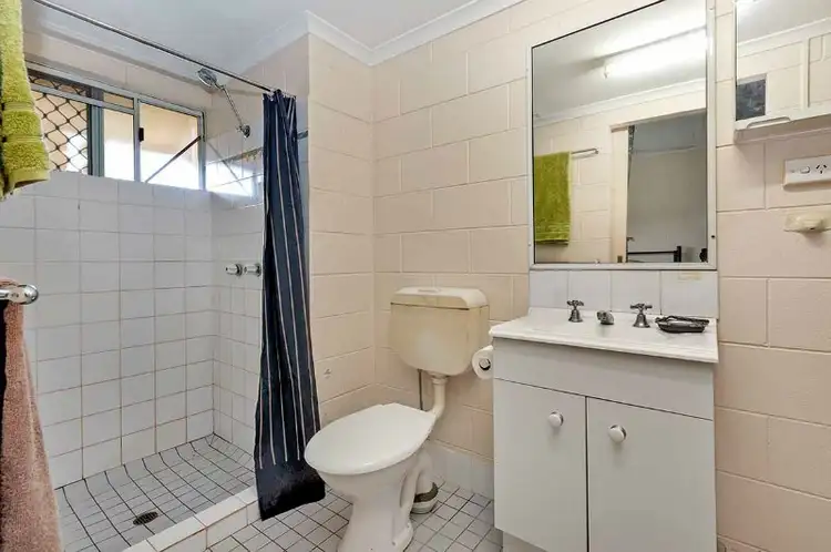 Third view of Homely unit listing, 2/374 Severin Street, Parramatta Park QLD 4870