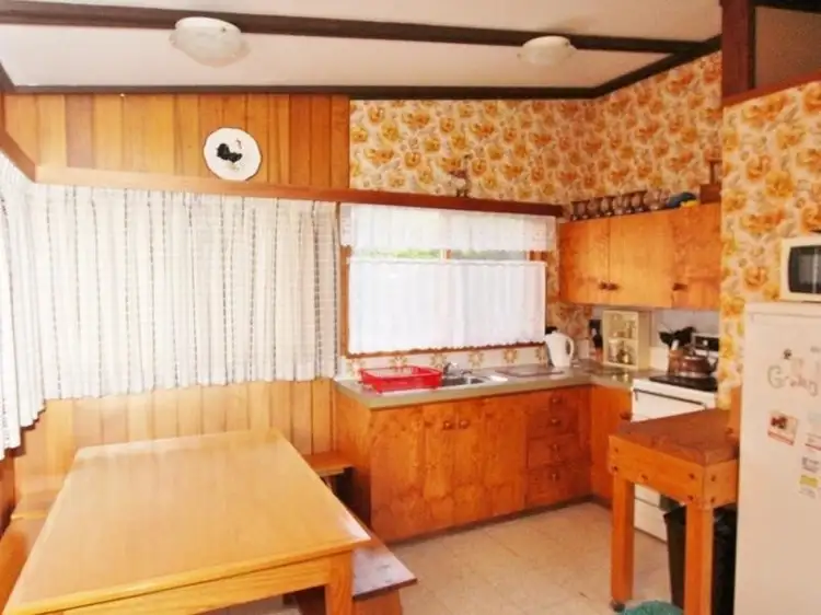 Fifth view of Homely house listing, 2 Mayfair Grove BURNT Creek, Mansfield VIC 3722
