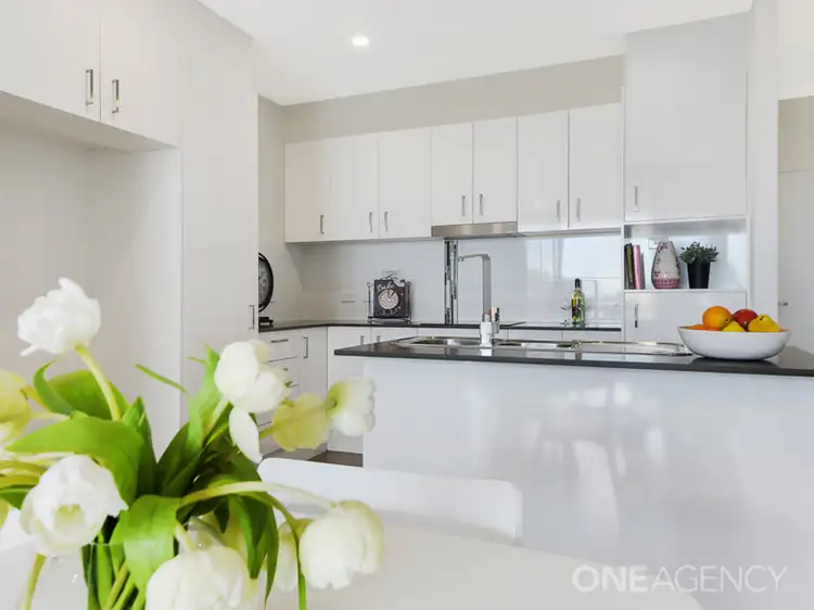 27/56 Latham Street, Chermside QLD 4032