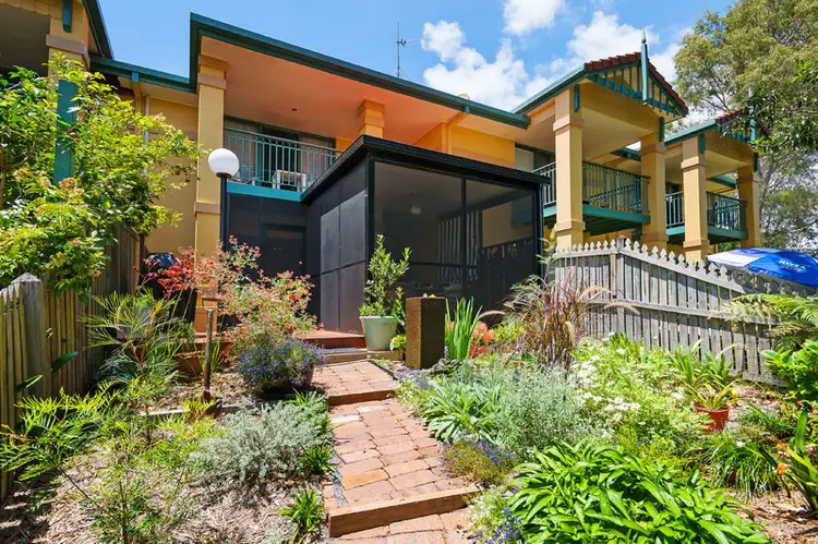 279/125 Hansford Road, Coombabah QLD 4216