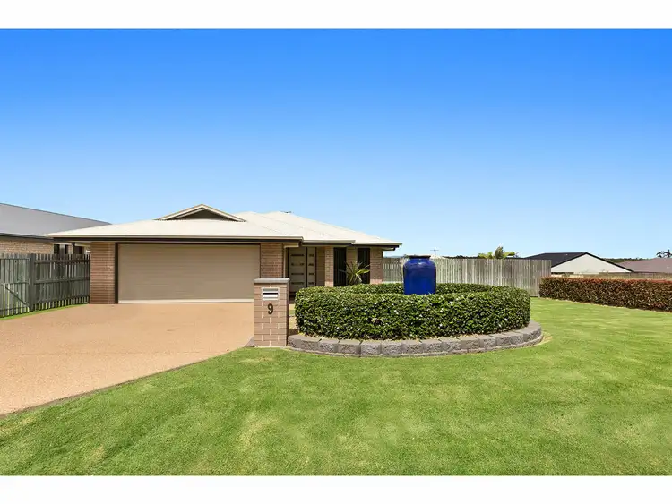 9 Geoff Wilson Drive, Norman Gardens QLD 4701