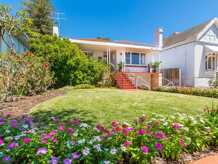 35 Boreham Street, Cottesloe WA 6011