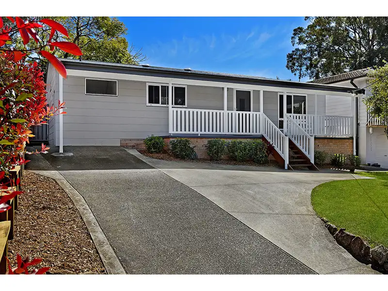 Main view of Homely house listing, 27 Pindarri Avenue, Berkeley Vale NSW 2261