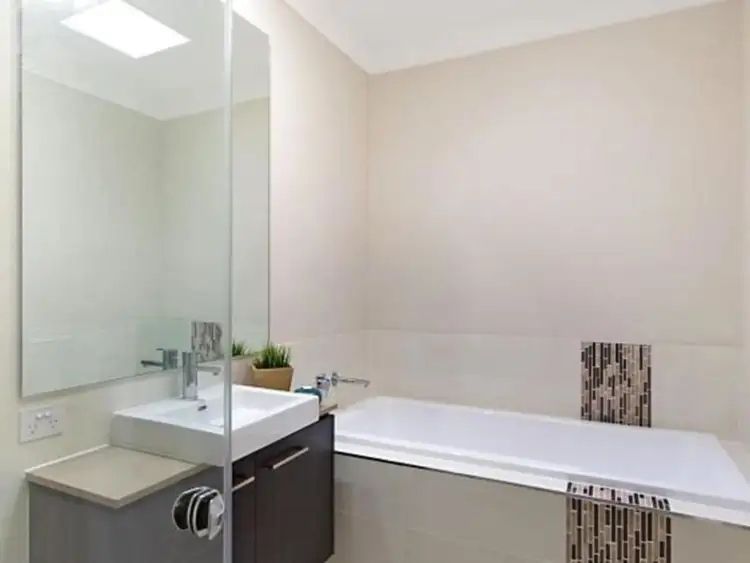 Seventh view of Homely house listing, 8 Herford Street, Ropes Crossing NSW 2760