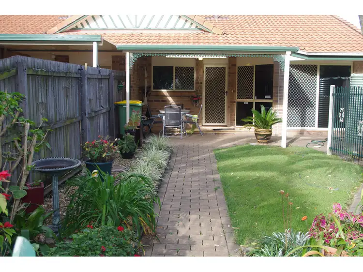 2/8 East Street, Gatton QLD 4343