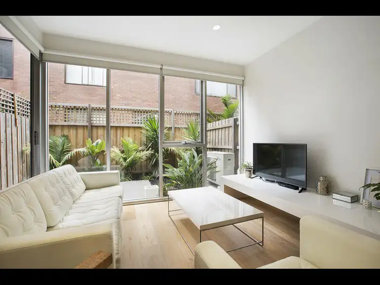 Third view of Homely apartment listing, 5/113 Tennyson Street, Elwood VIC 3184