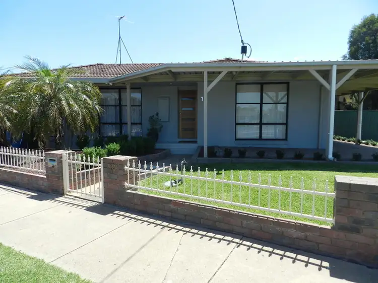 Main view of Homely house listing, 10 Yorkshire Crescent, Shepparton VIC 3630