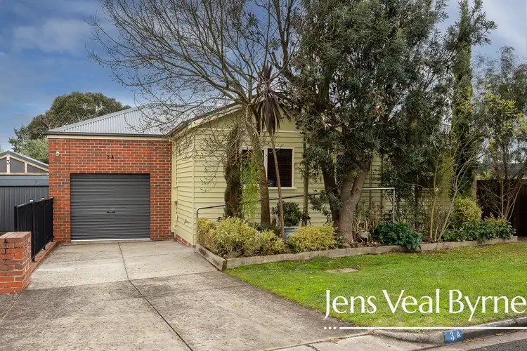 3A Clayton Street, Golden Point VIC 3350