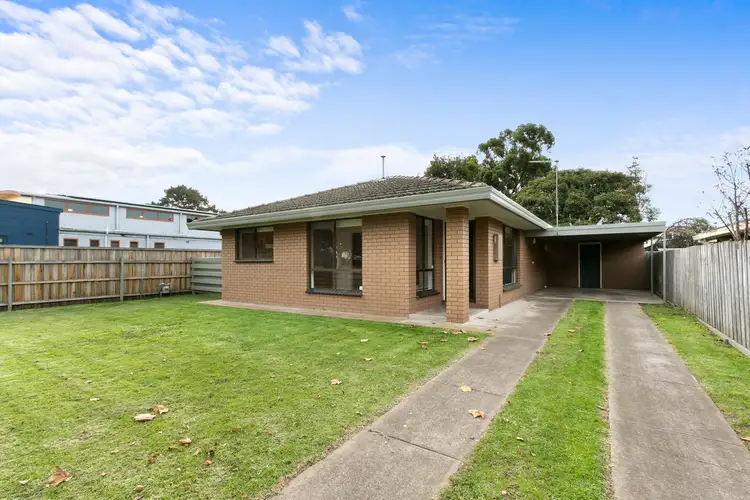 1/145 Raglan Street, Sale VIC 3850