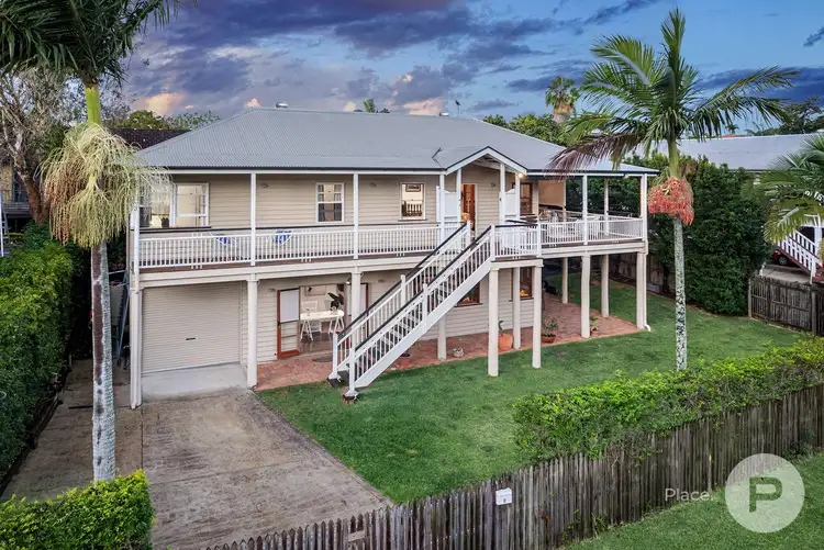 2 Boongall Road, Camp Hill QLD 4152