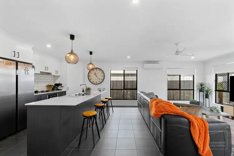 129 Adrian Circuit, Nirimba QLD 4551
