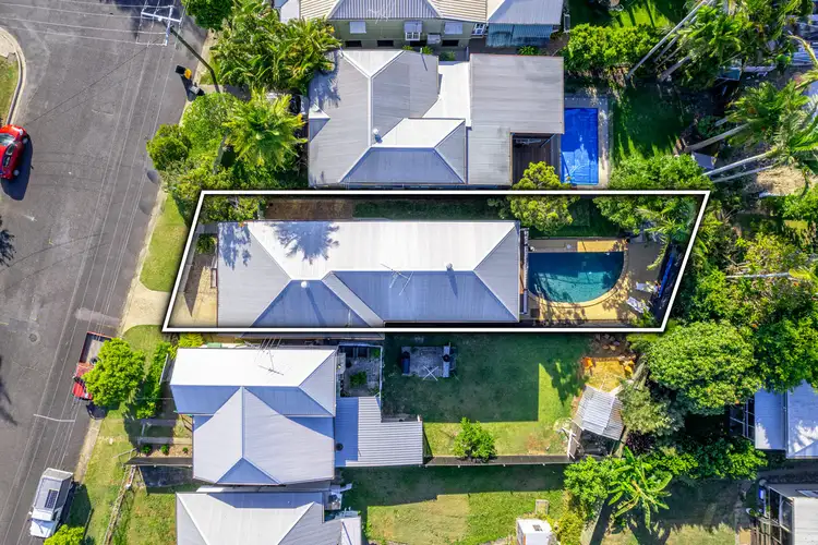 51 Bevington Street, Sandgate QLD 4017
