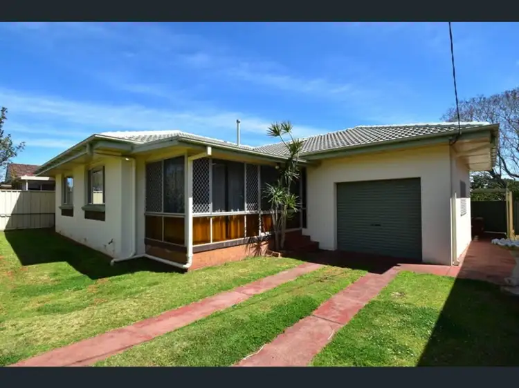 7 Canberra Street, Harristown QLD 4350