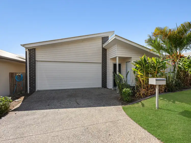 9 Goldfinch Street, Redbank Plains QLD 4301