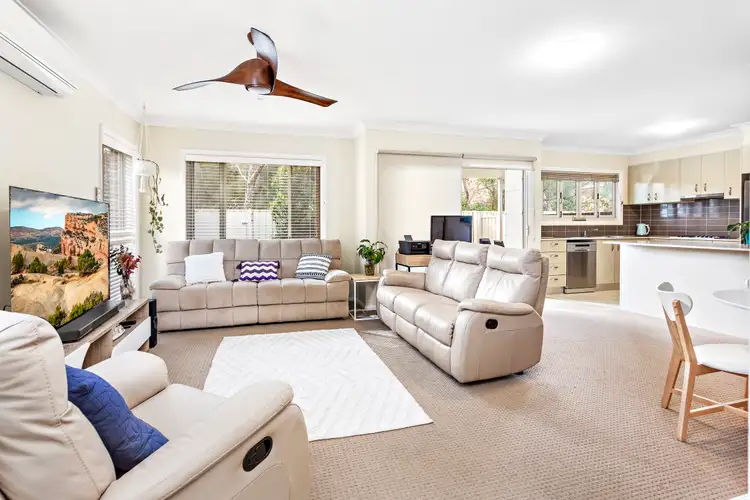 Third view of Homely townhouse listing, 6/118 Avondale Road, Avondale NSW 2530