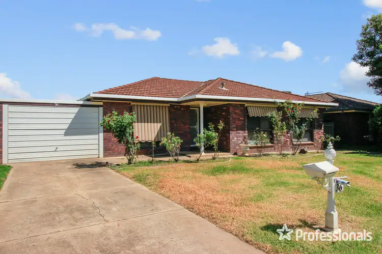 36 Naretha Street, Glenfield Park NSW 2650