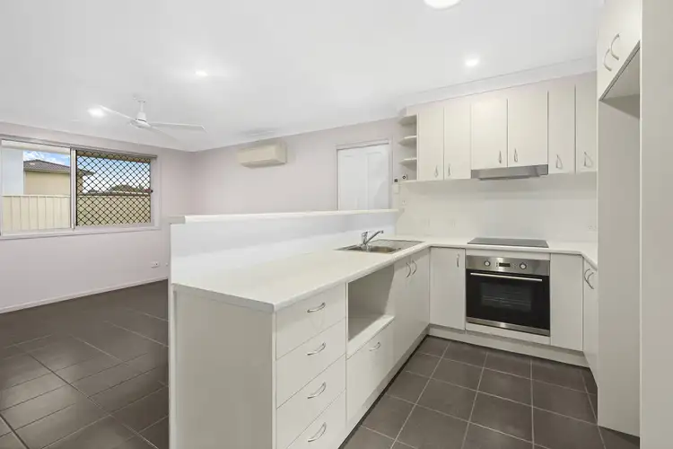 Fifth view of Homely villa listing, 3/5 Denham Street, Port Macquarie NSW 2444