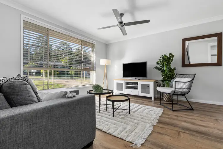 Fourth view of Homely house listing, 8 Yarran Close, Cameron Park NSW 2285