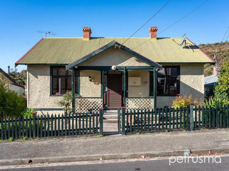 19 Burnside Avenue, New Town TAS 7008