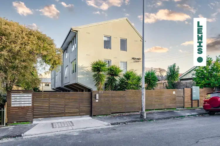 12/23 Baxter Street, Coburg VIC 3058