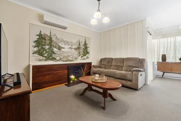 Second view of Homely house listing, 4 Coolgardie Street, Frankston North VIC 3200