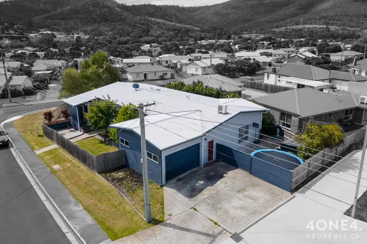 2 Amundsen Crescent, Warrane TAS 7018