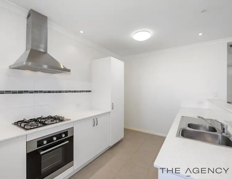 Sixth view of Homely villa listing, 6/201 Boardman Road, Canning Vale WA 6155