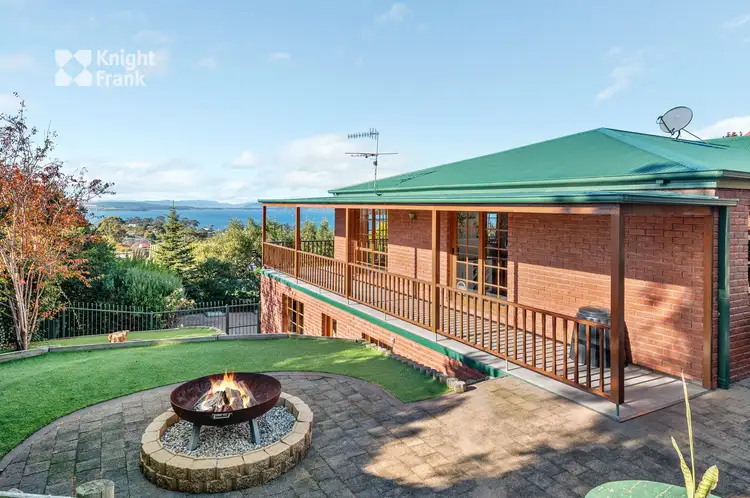 6 Emerald Court, Blackmans Bay TAS 7052
