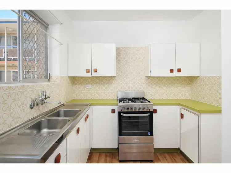 Fourth view of Homely unit listing, 5/111 Park Road, Yeronga QLD 4104