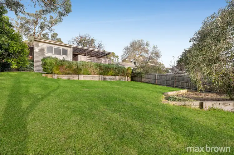 7 Sunrise Hill Road, Montrose VIC 3765